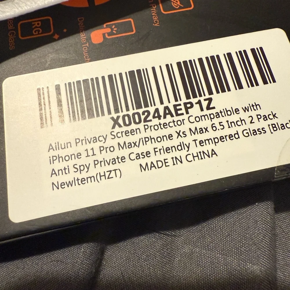 Ailun Privacy Glass Screen Protector - Black
